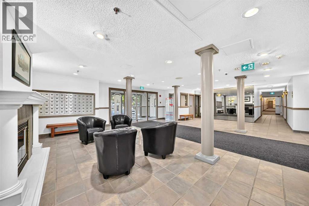 #110 525 56 Avenue SW - 35