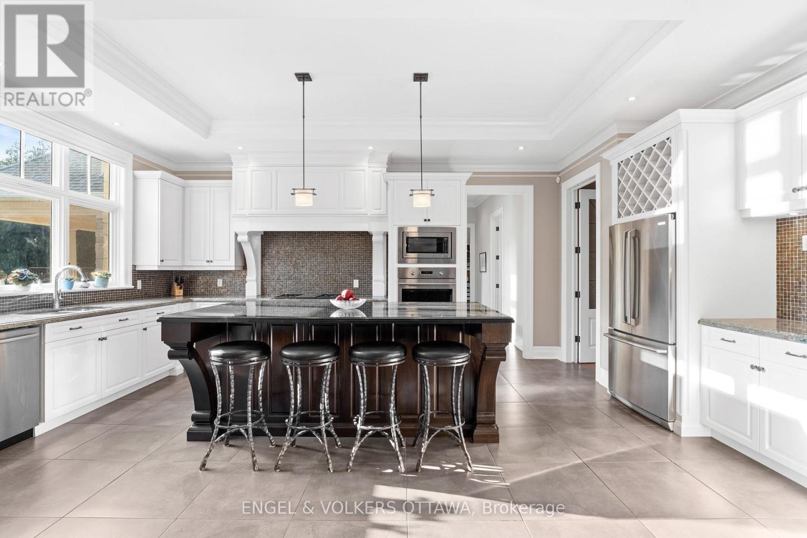 6 Bed, 7 Bath House for Sale in Ottawa – 1408 BLACKHORSE COURT, Ottawa – MLS# X13671318 - Image 12