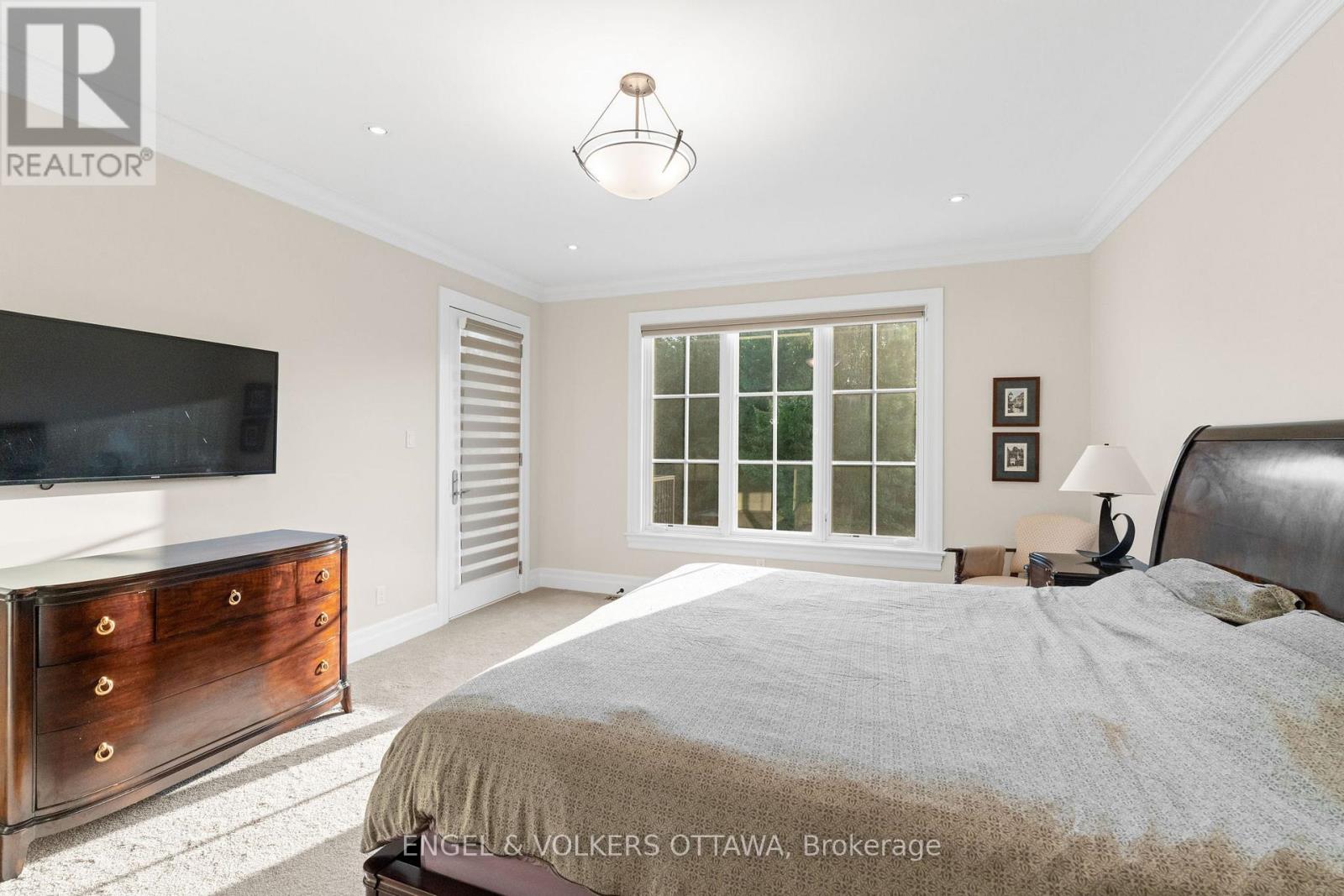 1408 BLACKHORSE COURT - 33