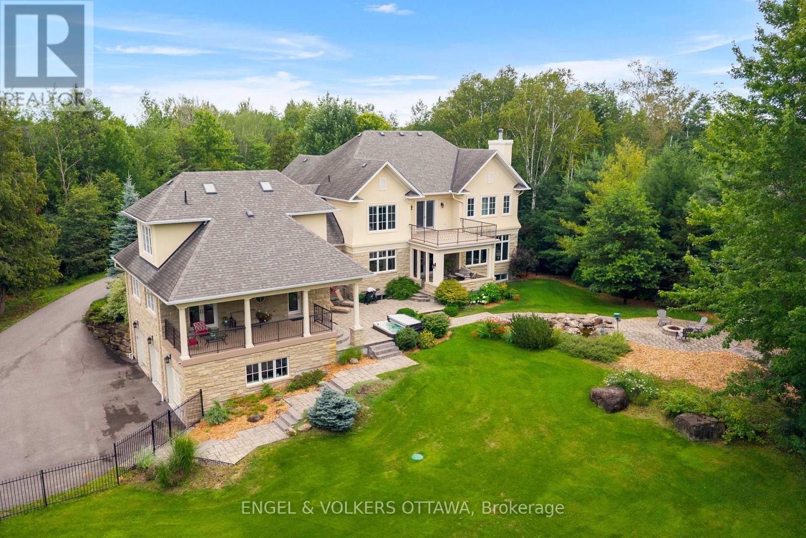 1408 BLACKHORSE COURT - 48