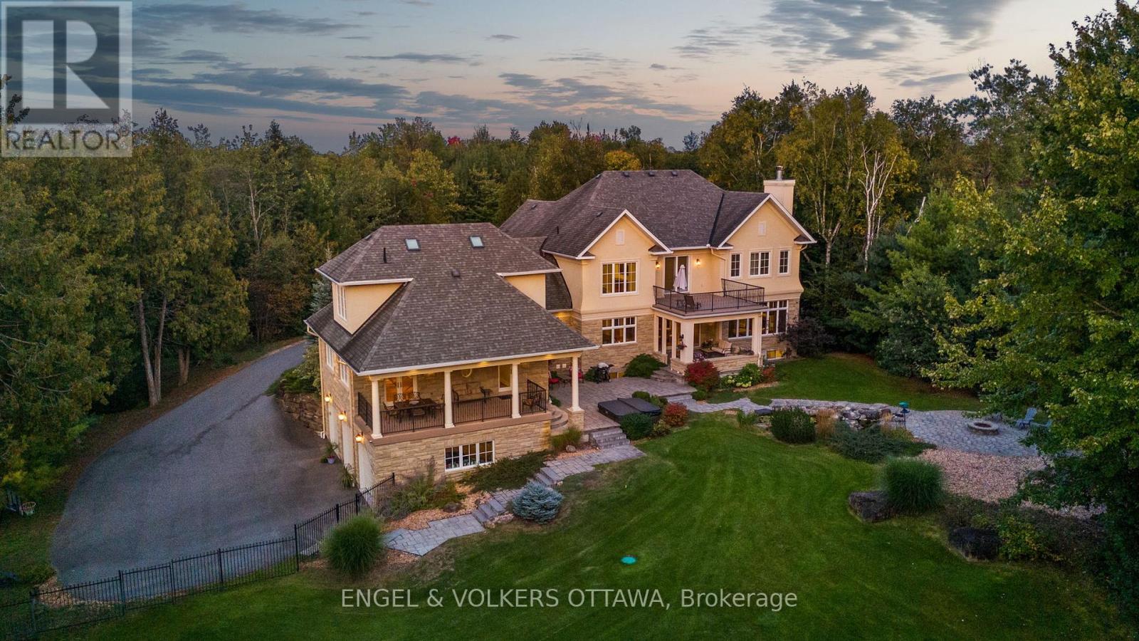 1408 BLACKHORSE COURT - 5