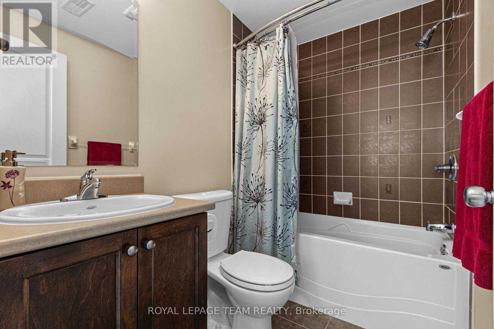 3 Bed, 4 Bath House for Sale in Ottawa – 411 JUNE COURT, Ottawa – MLS# X13671586 - Image 31