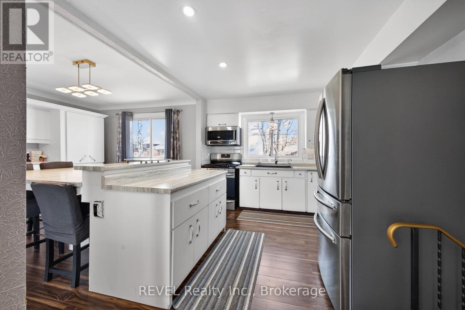 698 DAYTONA DRIVE - Image 14