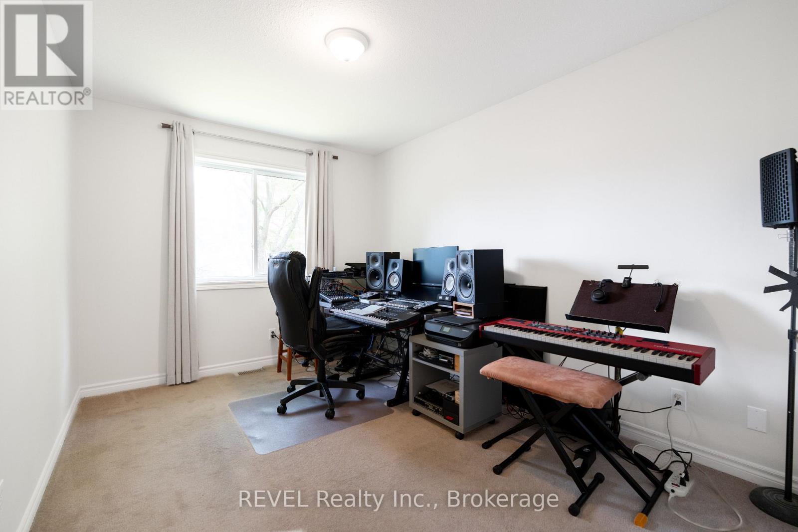 11 - 6263 VALLEY WAY - Image 30