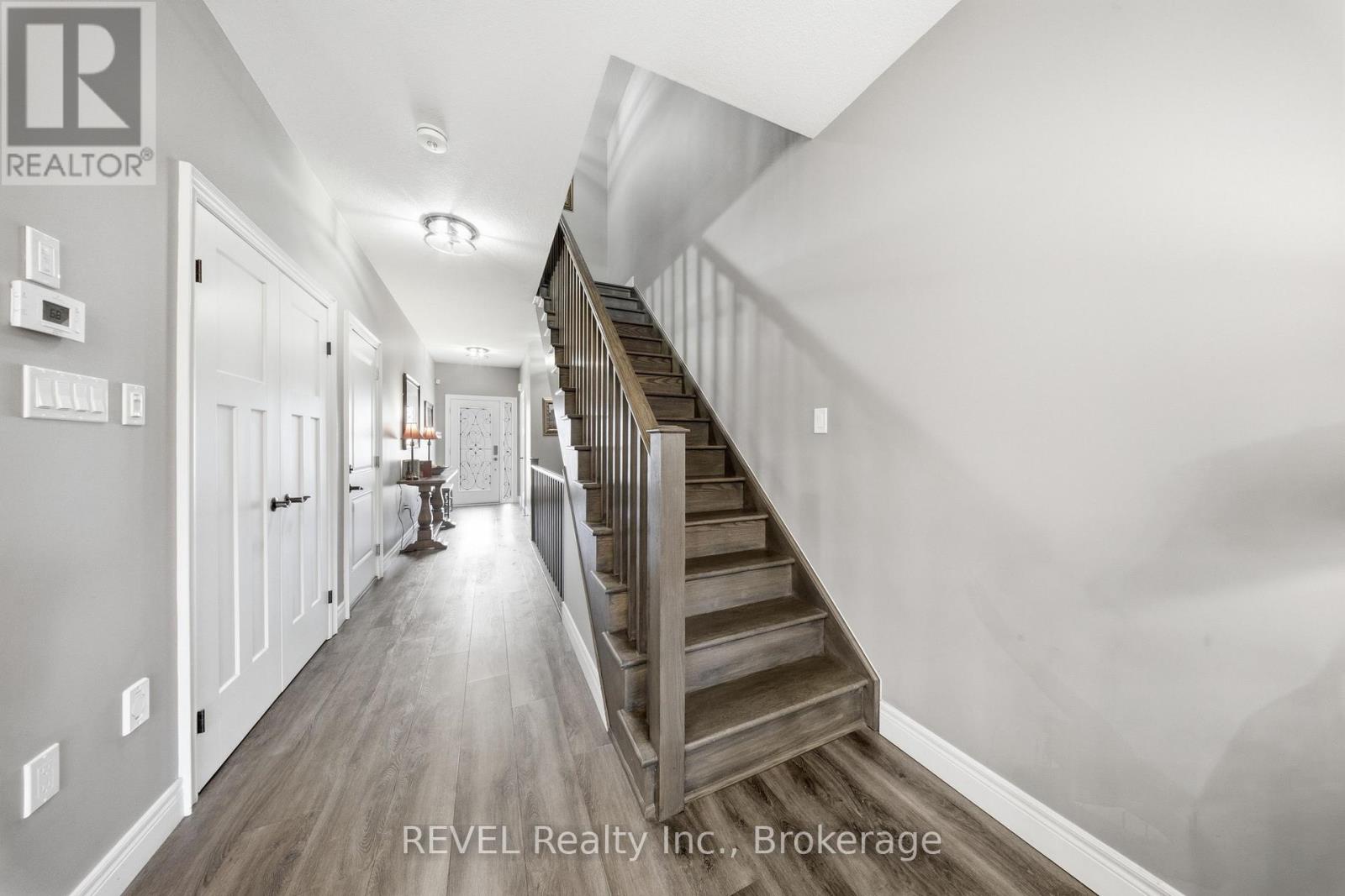 38 DENNIS DRIVE - Image 16