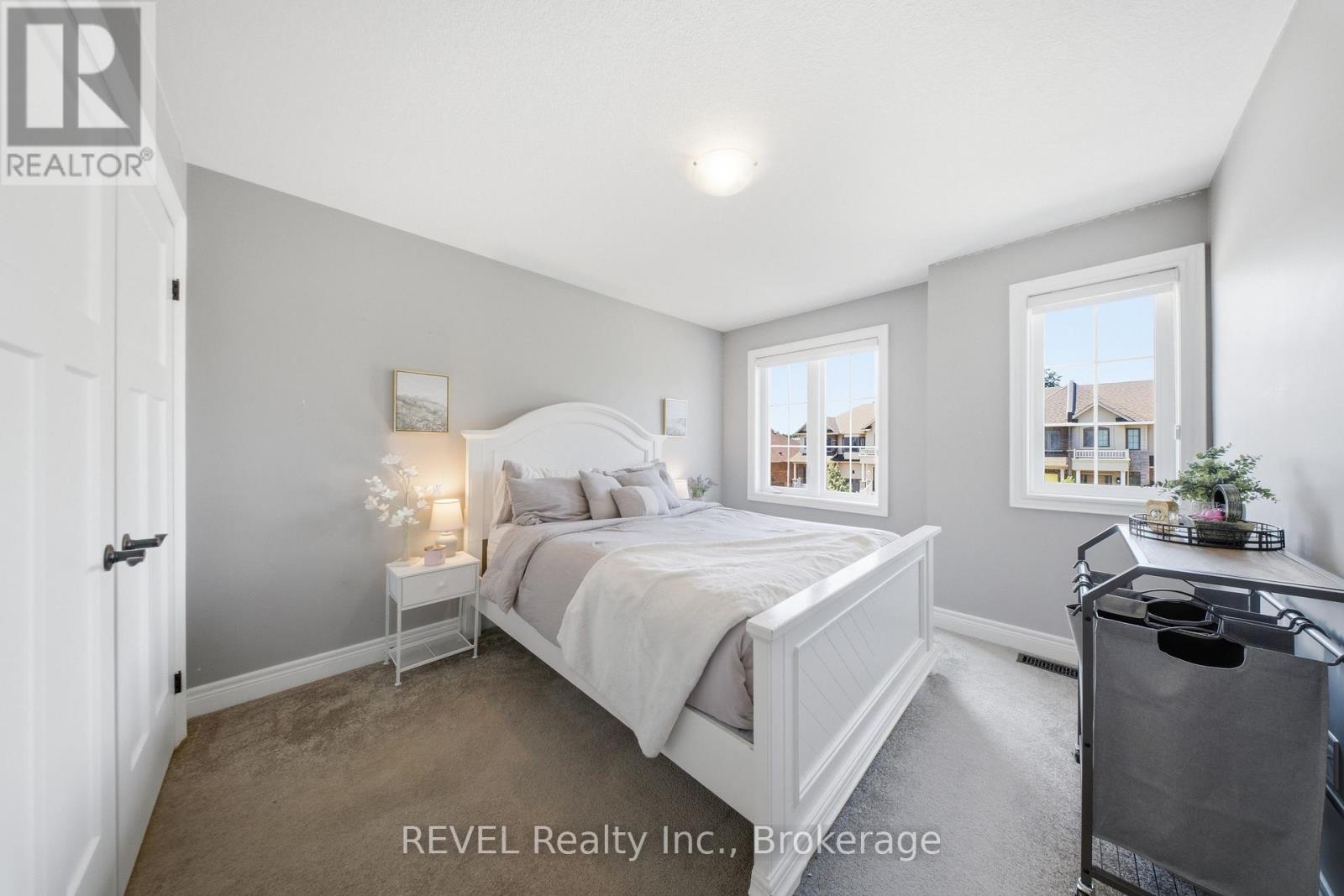 38 DENNIS DRIVE - Image 20