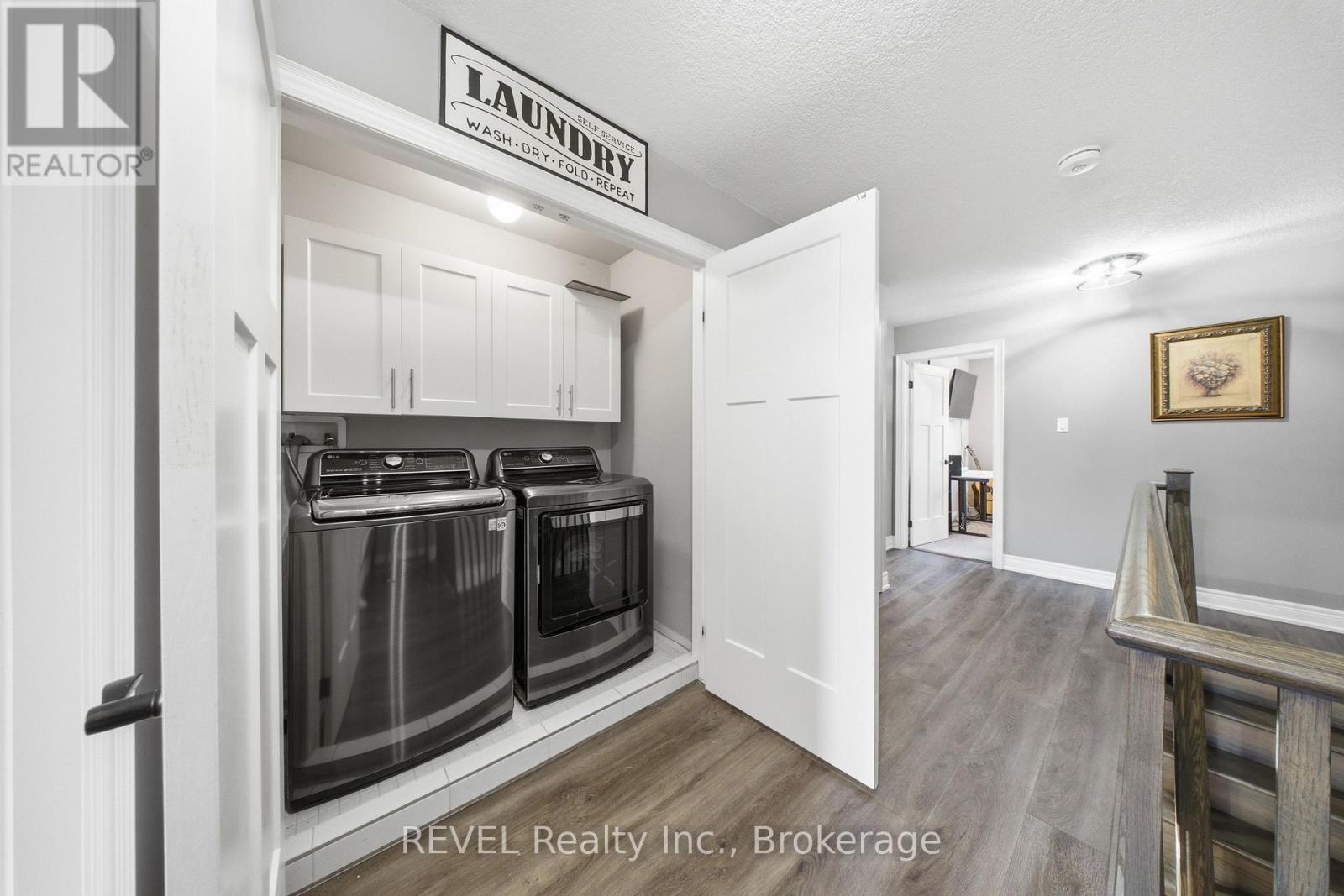 38 DENNIS DRIVE - Image 23