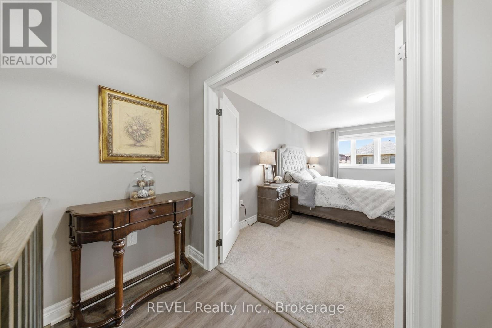 38 DENNIS DRIVE - Image 24