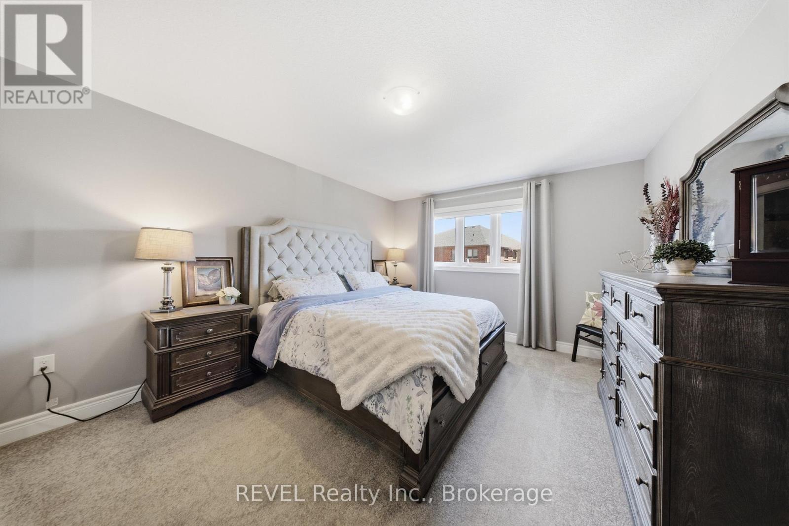 38 DENNIS DRIVE - Image 25