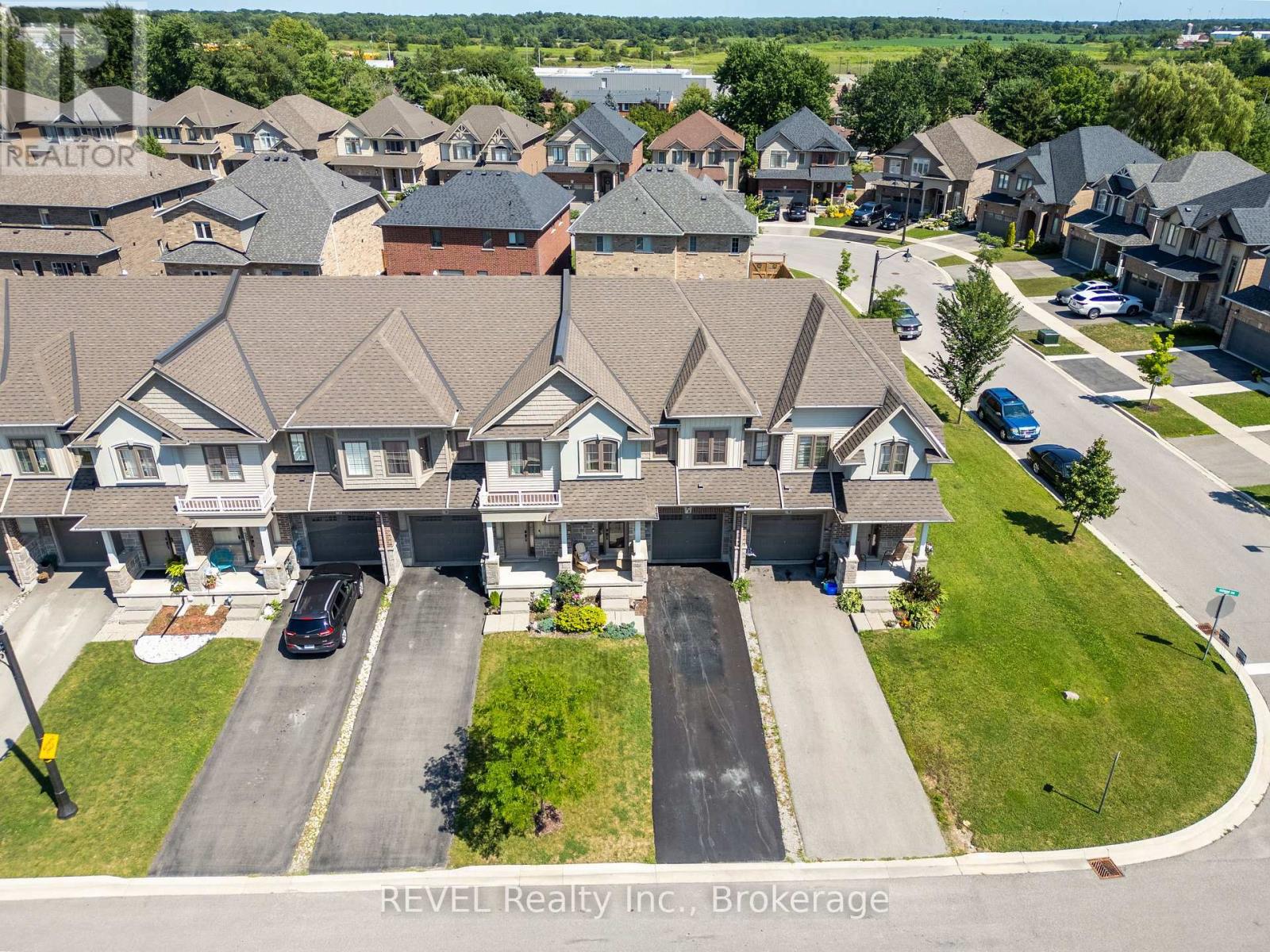 38 DENNIS DRIVE - Image 40