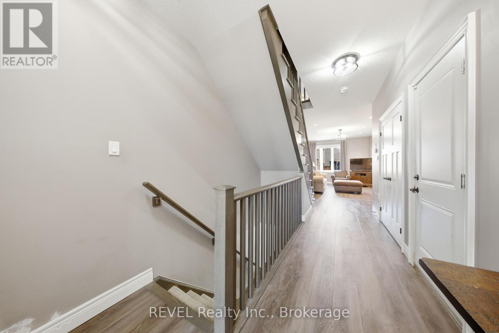 38 DENNIS DRIVE - Image 6
