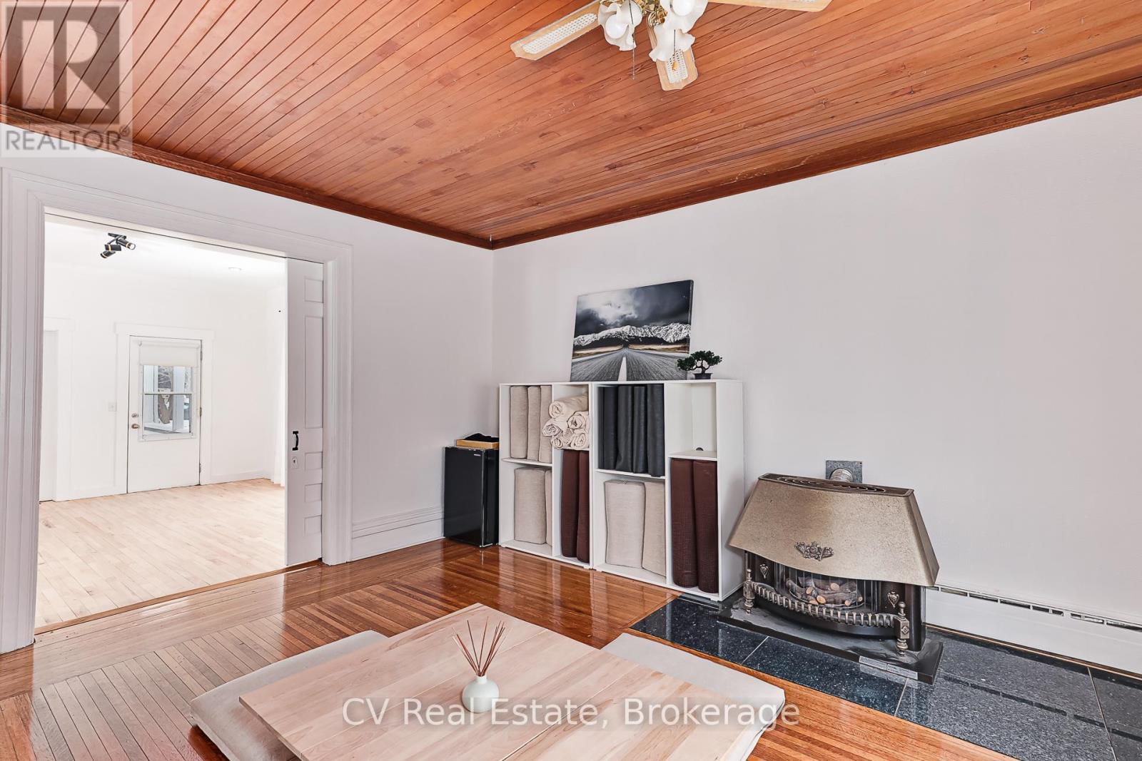 788277 Beaver Valley Road — photo 7