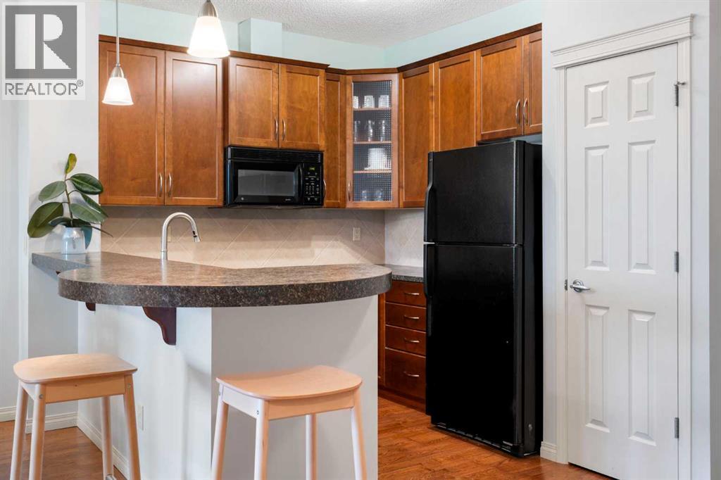 #310 25 Prestwick Drive SE - 9