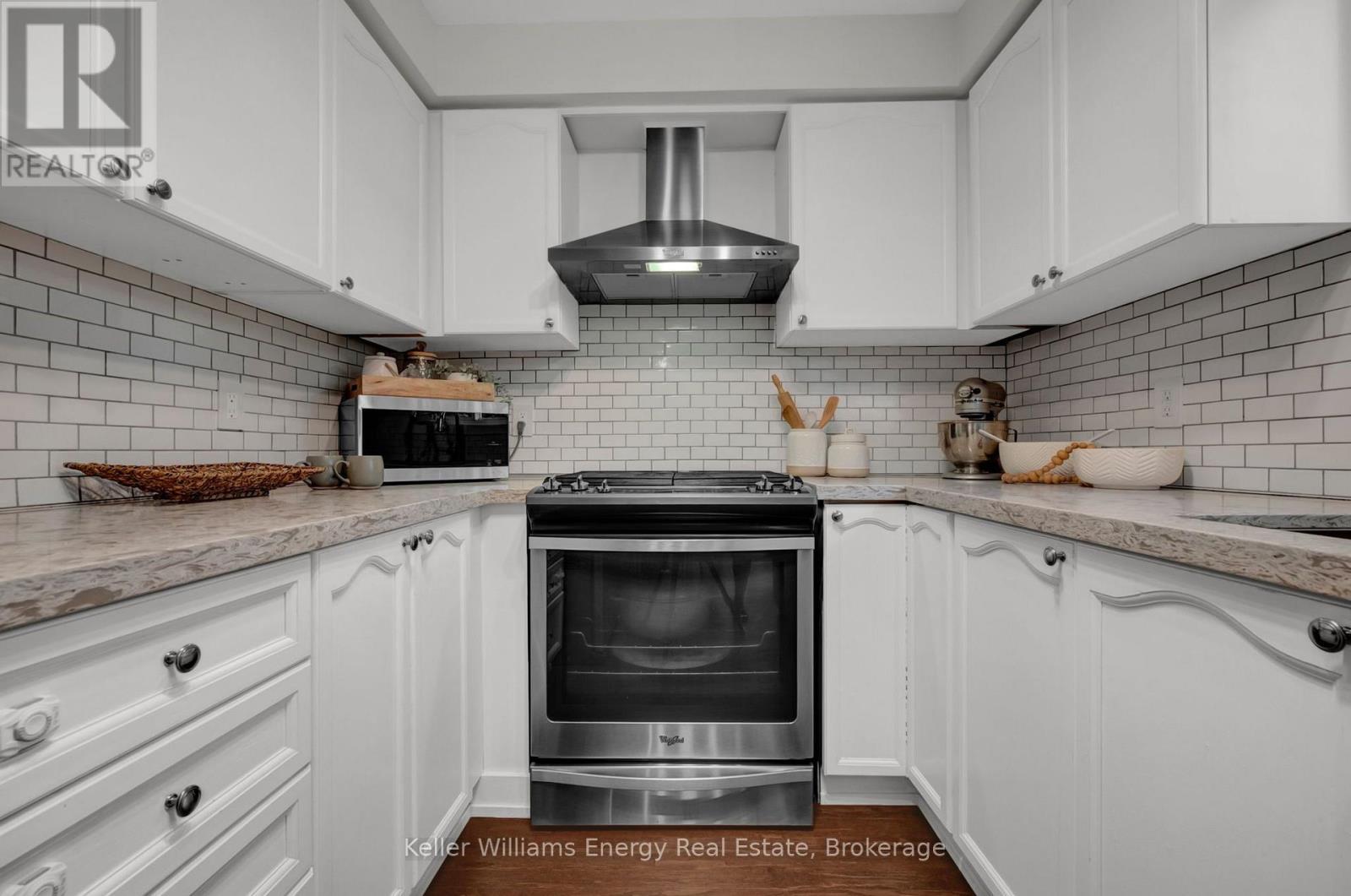 4 PRIMEAU AVENUE - Image 19