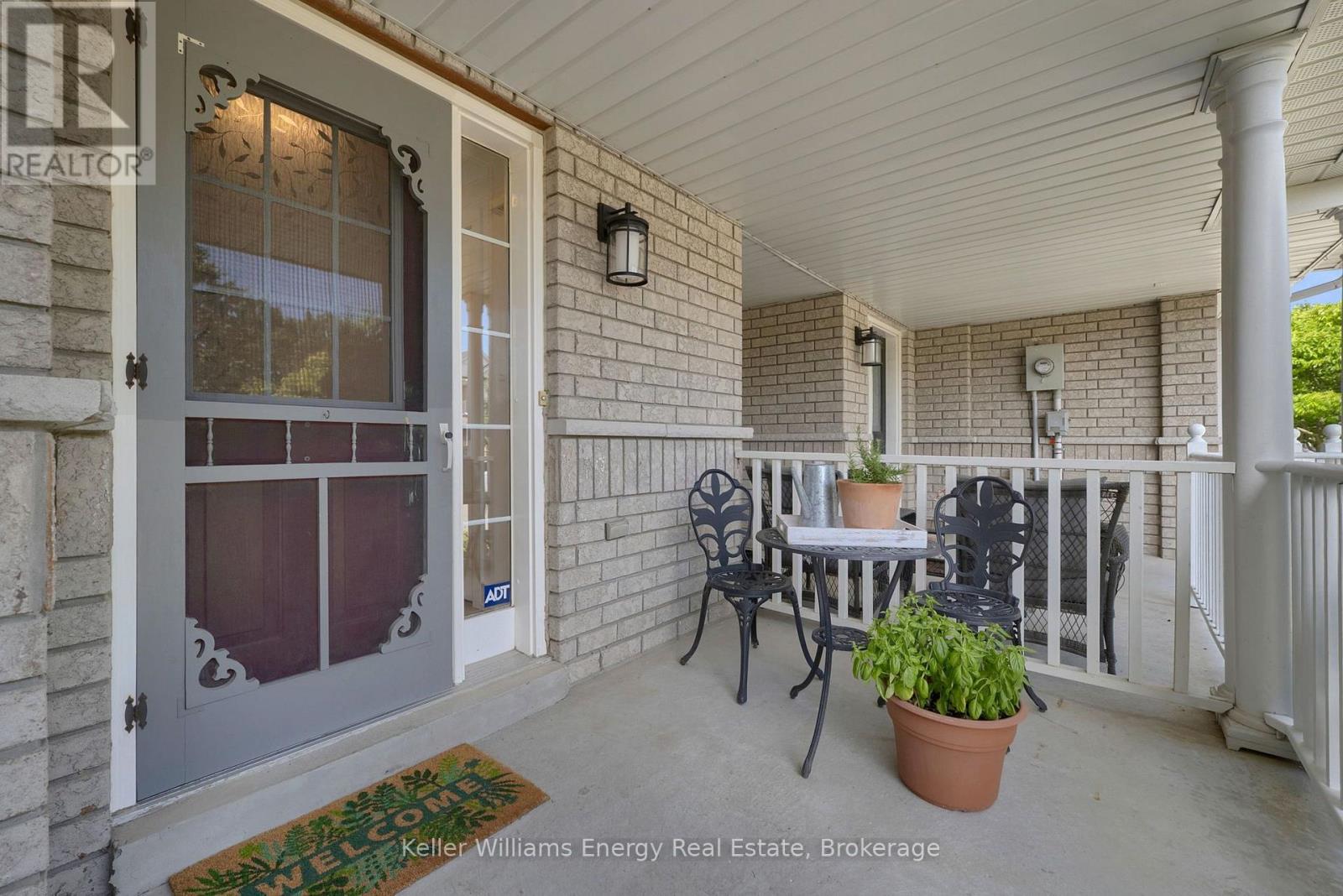 4 PRIMEAU AVENUE - Image 3