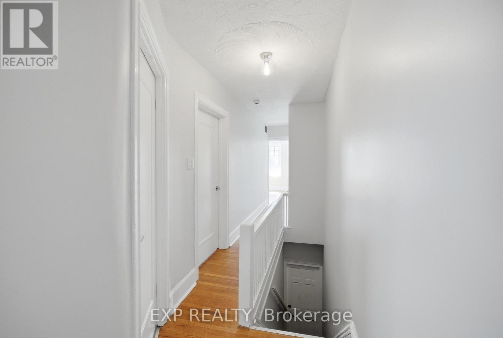 679 OSSINGTON AVENUE - 10