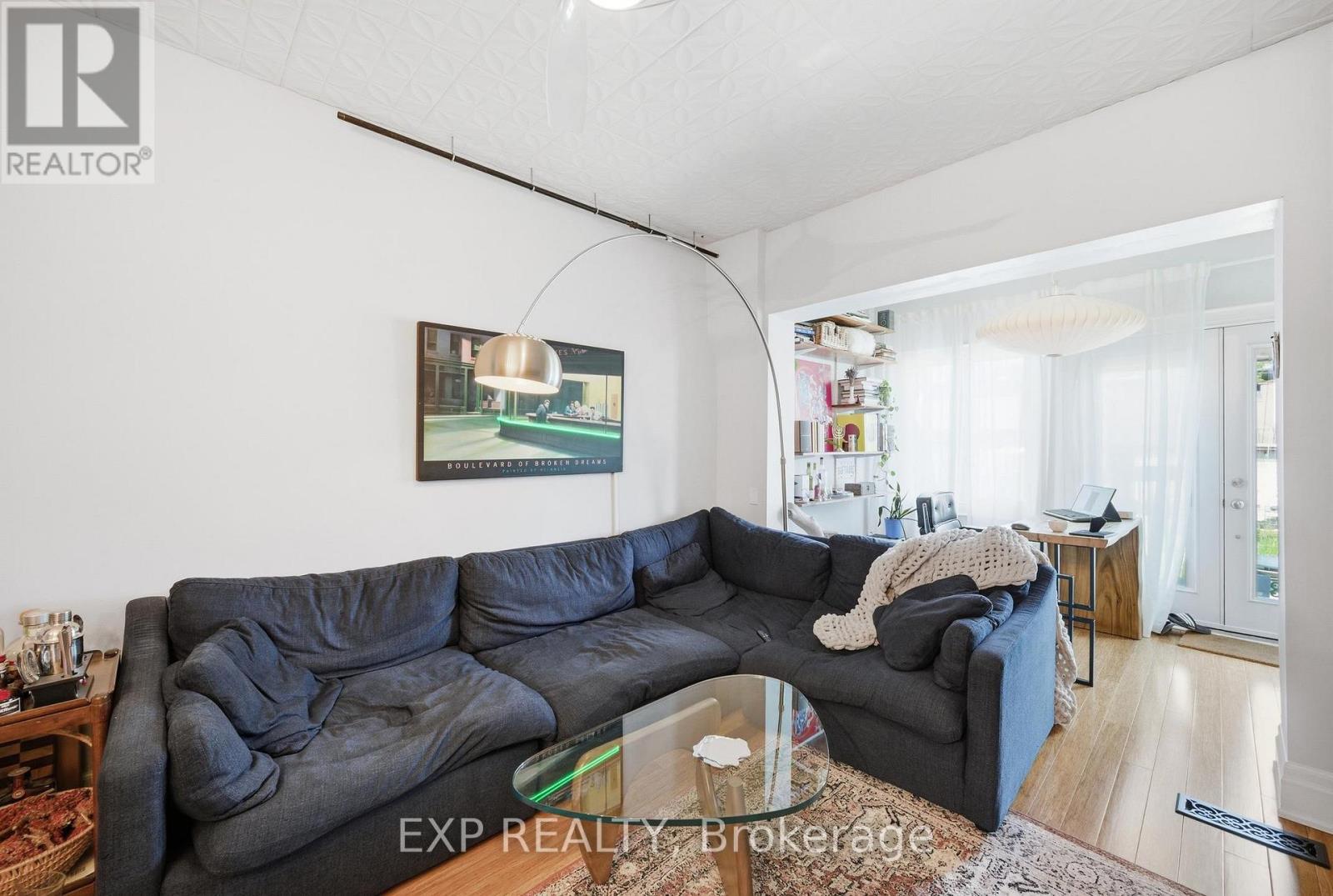 679 OSSINGTON AVENUE - 5
