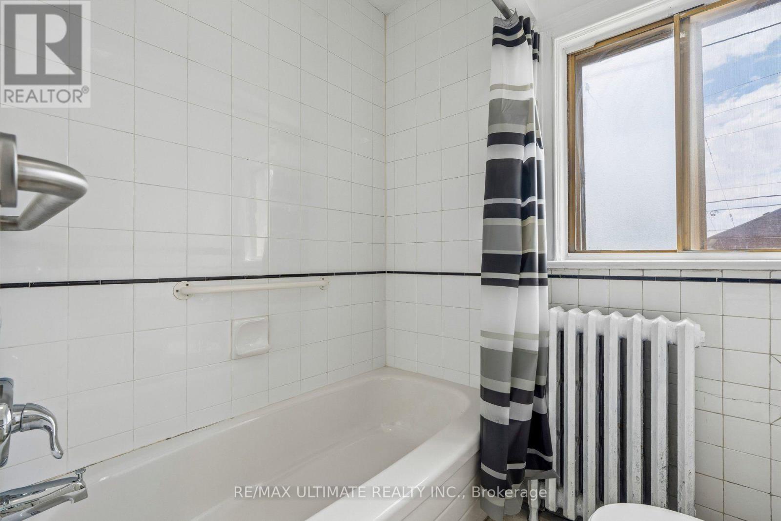 463 OAKWOOD AVENUE - 33