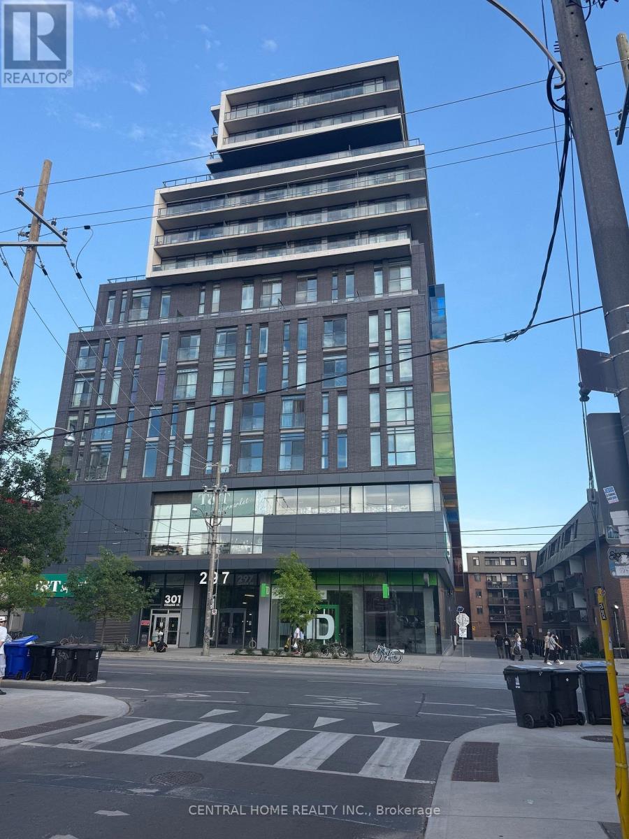 Photo of 297 College Street