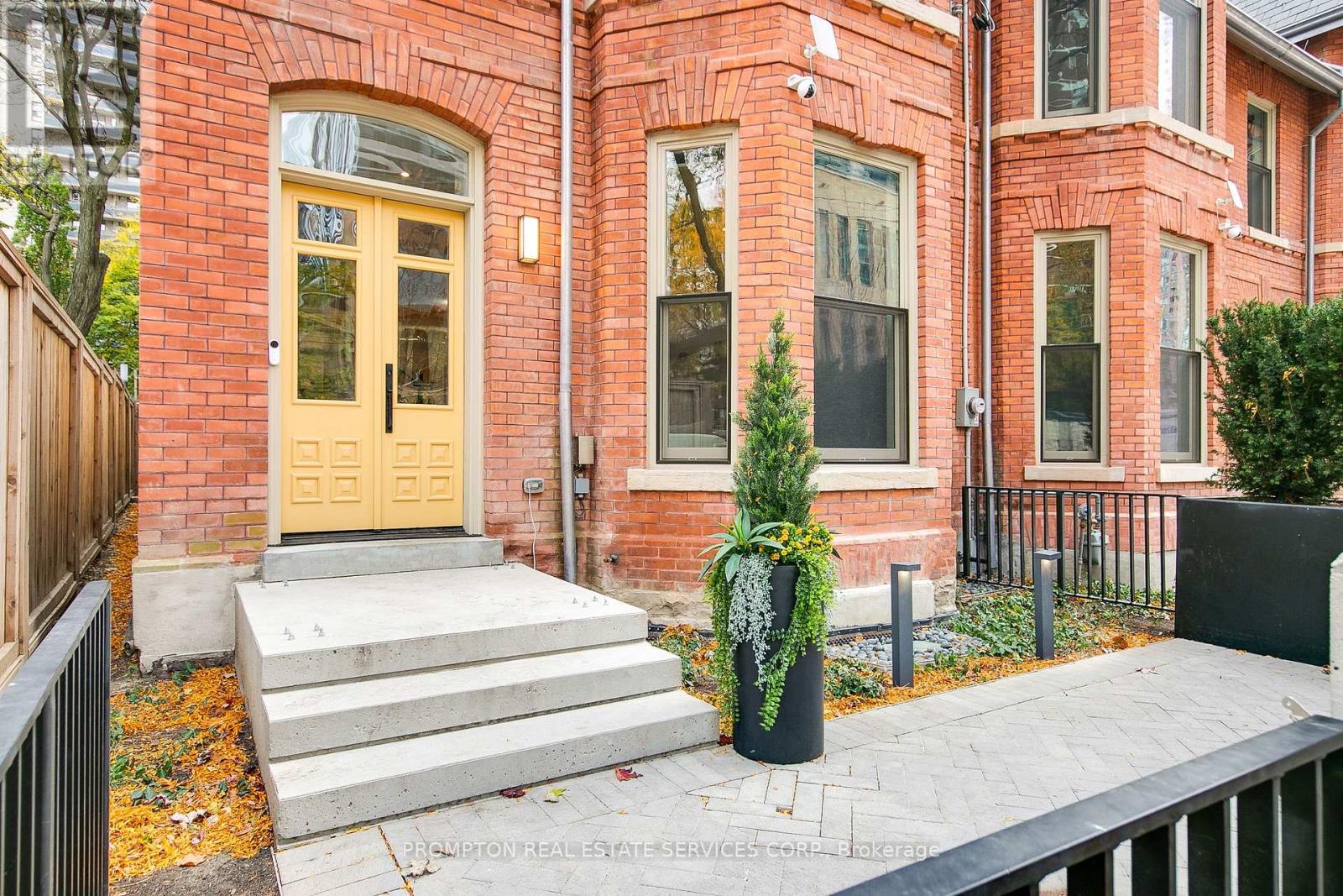 11 GLOUCESTER STREET - 3