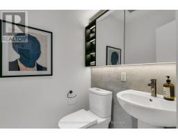 11 Gloucester Street, Toronto, ON M4Y1L8 Photo 12