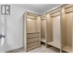 11 Gloucester Street, Toronto, ON M4Y1L8 Photo 16