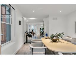 11 Gloucester Street, Toronto, ON M4Y1L8 Photo 8