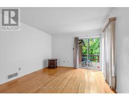 691 Conacher Drive, Toronto, ON M2M3N4 Photo 13