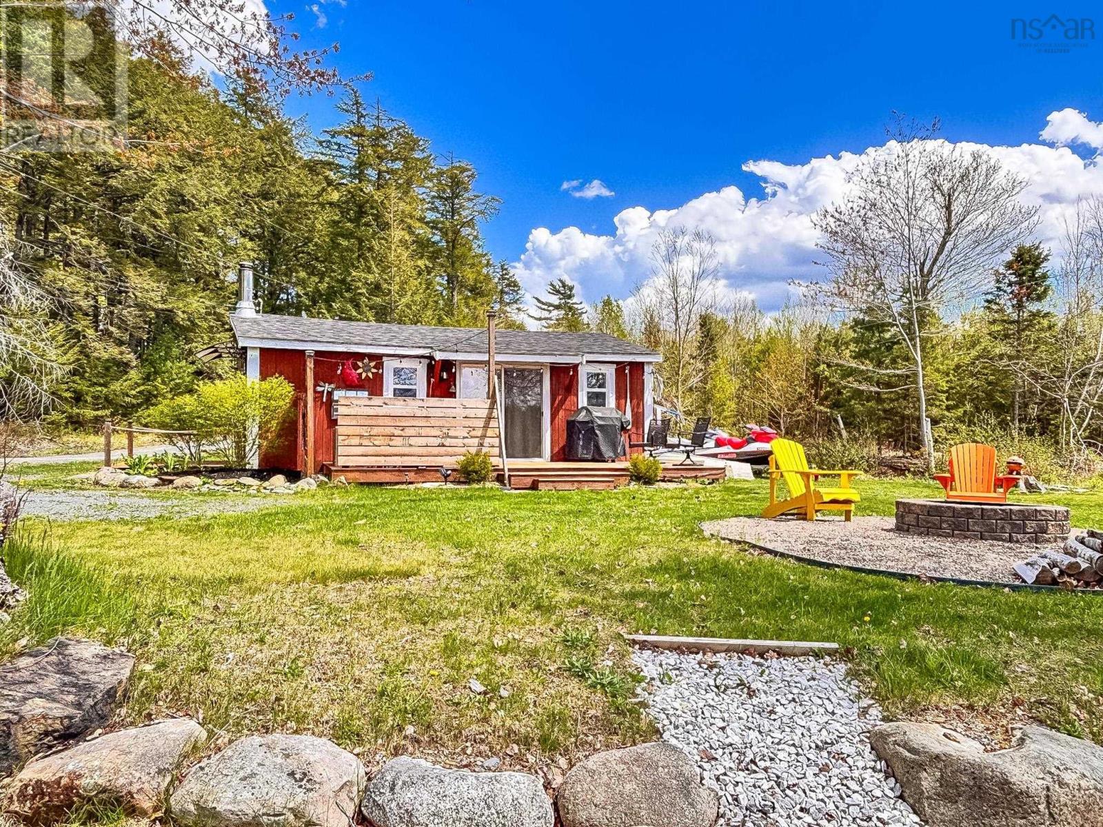 31 FLOSSIE Lane - 3
