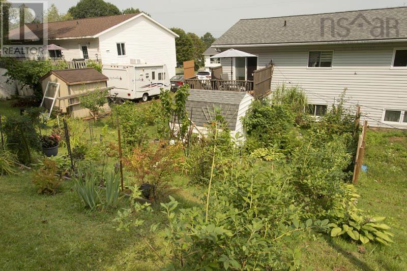 Property 30 of 31 of 1027 Marie Crescent