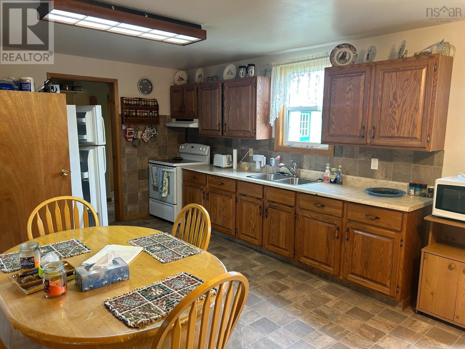 1440 Union Street - 15