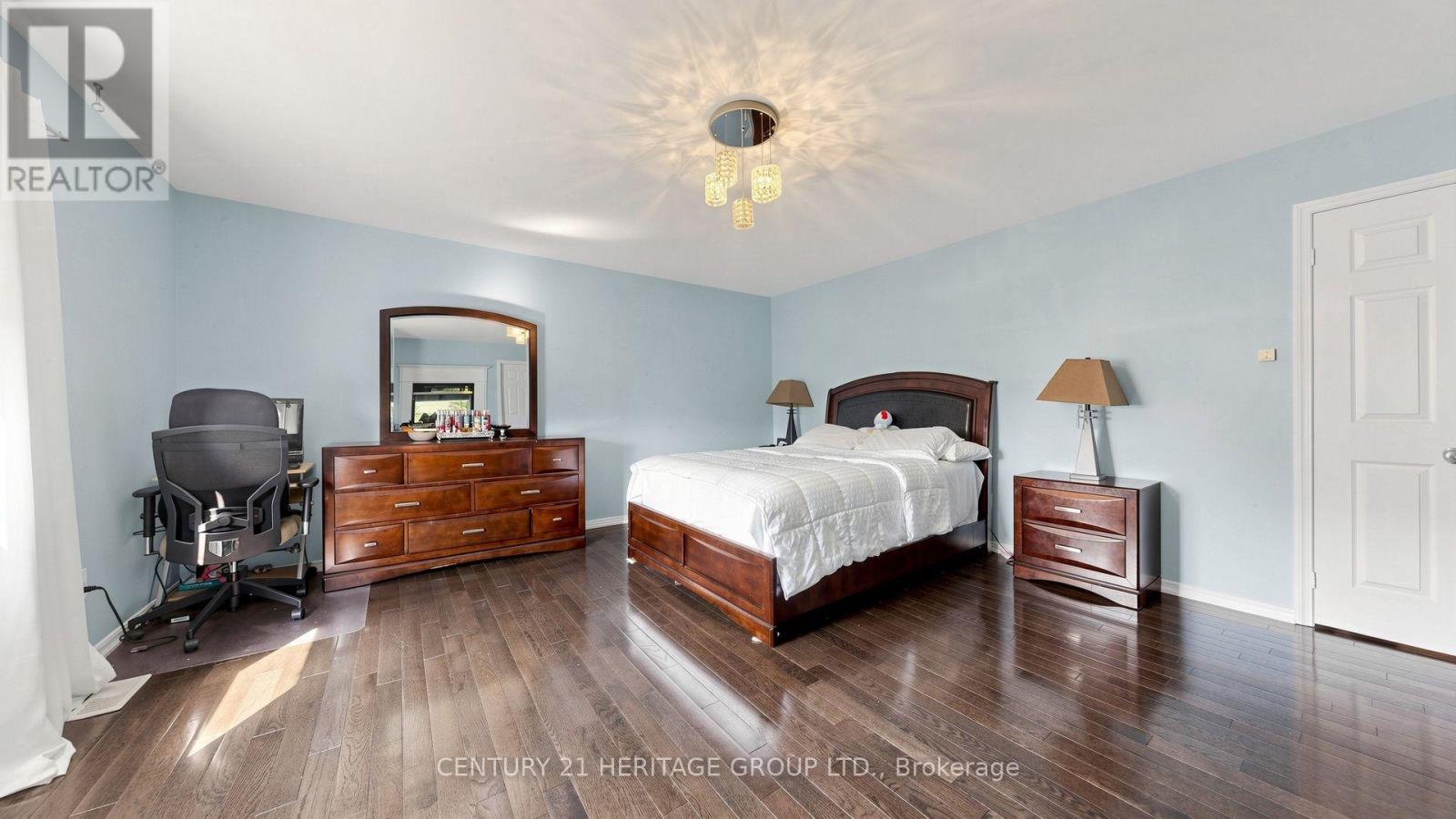 27 BYRAM DOWNS STREET - Image 20