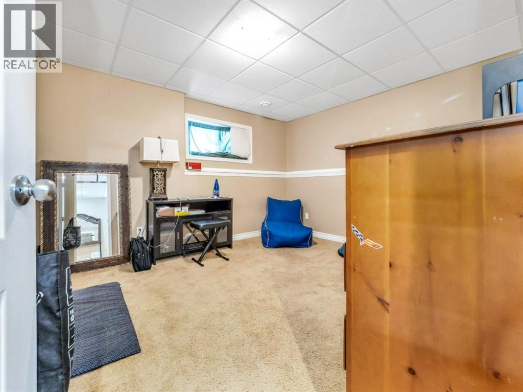 689 Blackfoot Terrace West - Photo 28