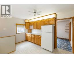 Kitchen - 4108 49a Avenue, Innisfail, AB T4G1J9 Photo 8
