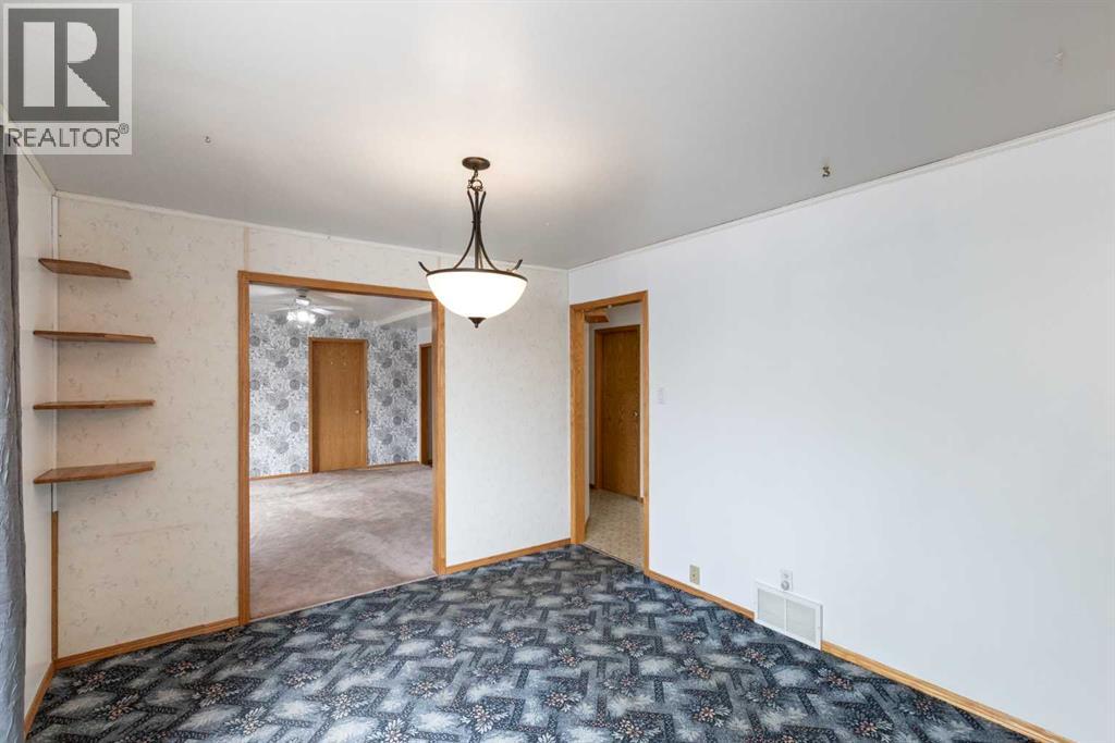 4108 49A Avenue - 21