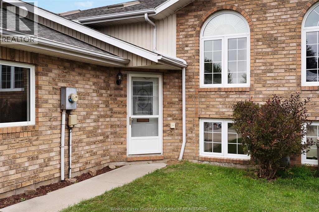 144 Bennie Ave - 2