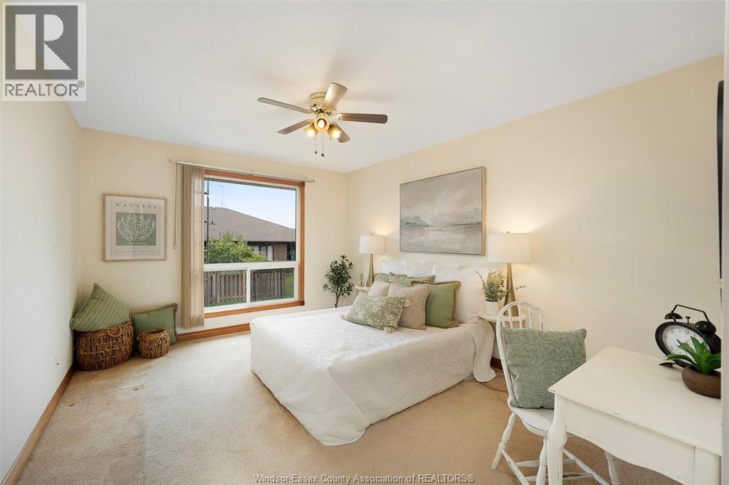 144 Bennie Ave - Image 17