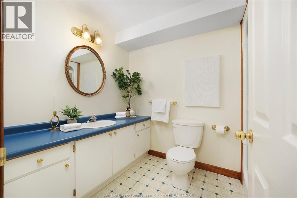 144 Bennie Ave - 28