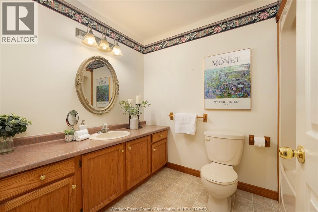 144 Bennie Ave - Image 15