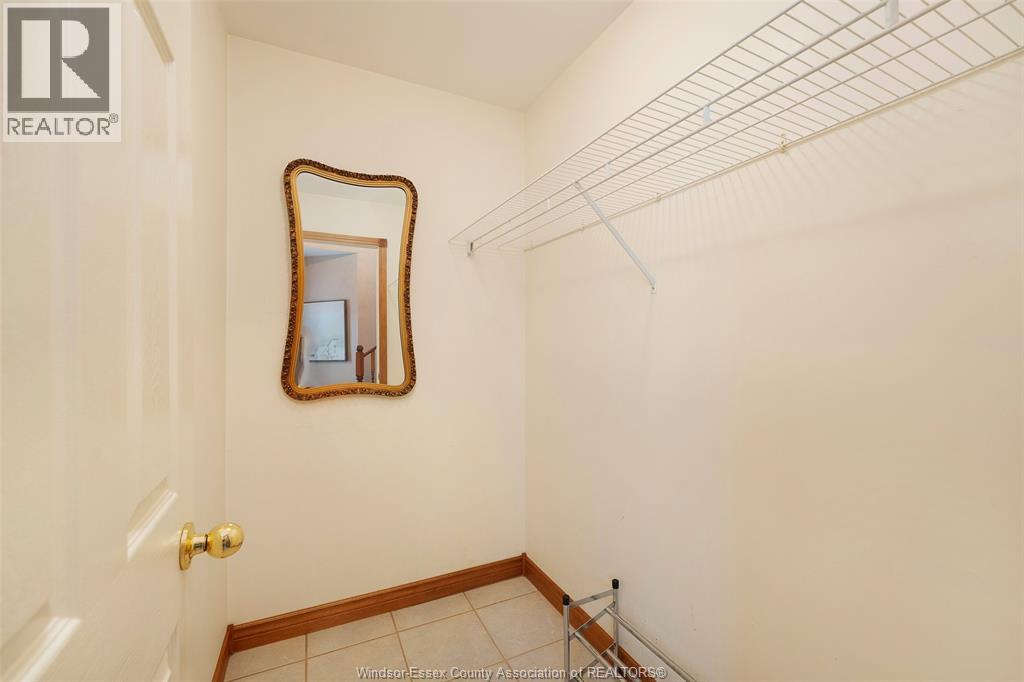 144 Bennie Ave - Image 21