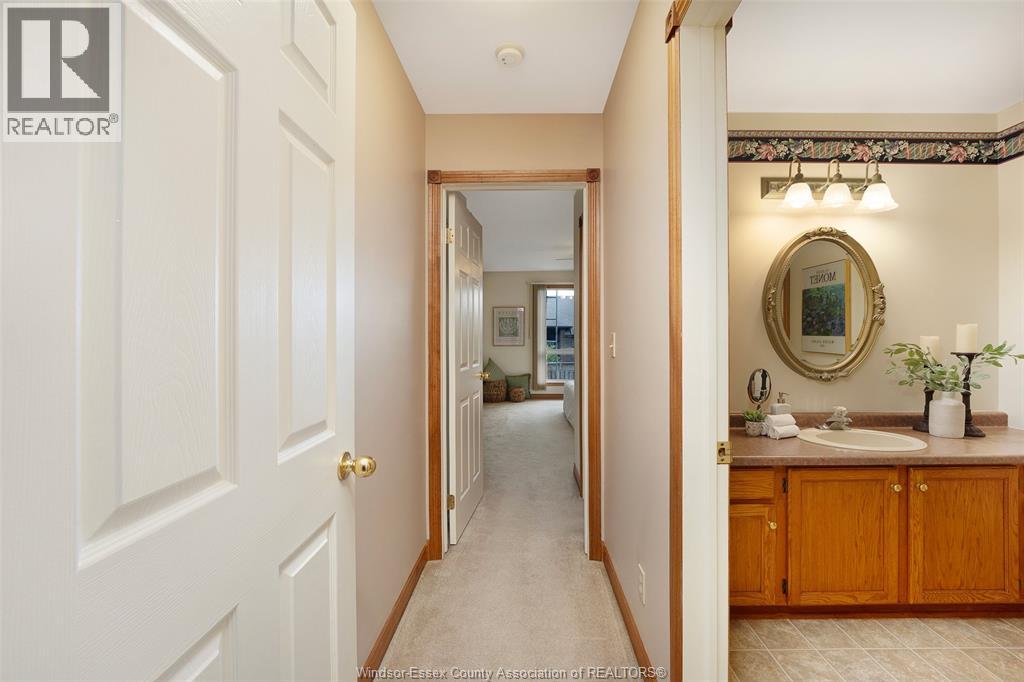 144 Bennie Ave - Image 14