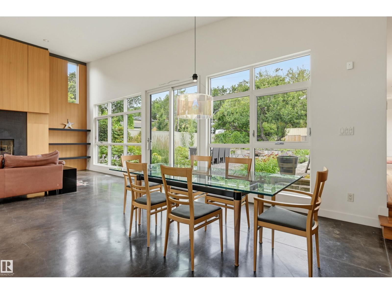 9758 86 Avenue NW - Photo 9