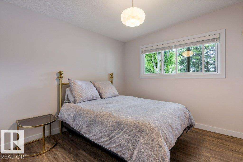 84 FLEETWOOD Crescent - Photo 23