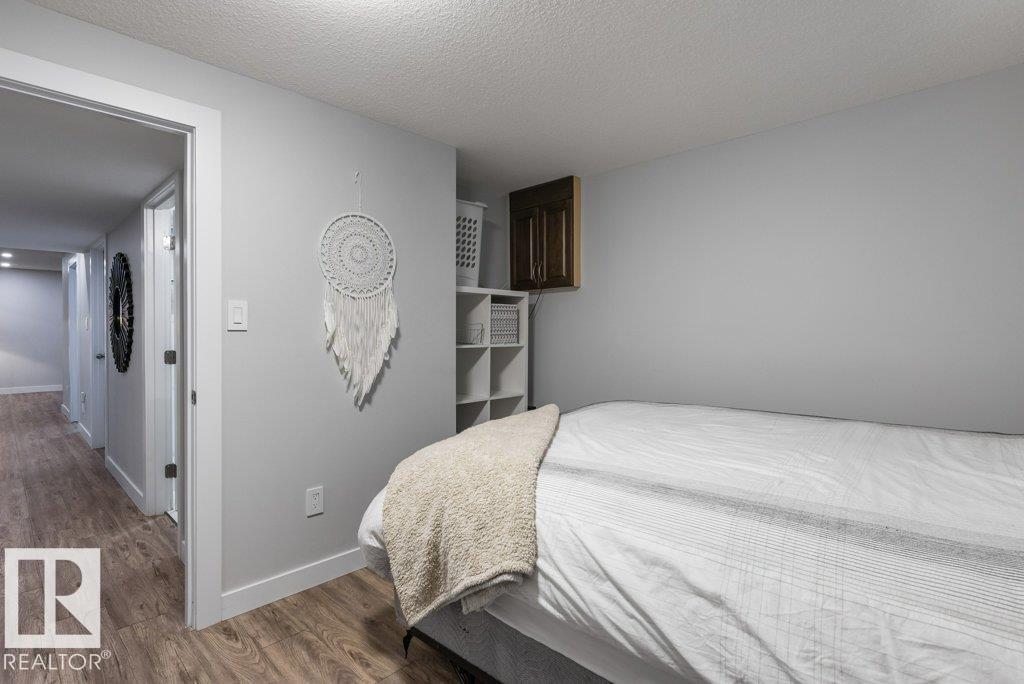 84 FLEETWOOD Crescent - Photo 38