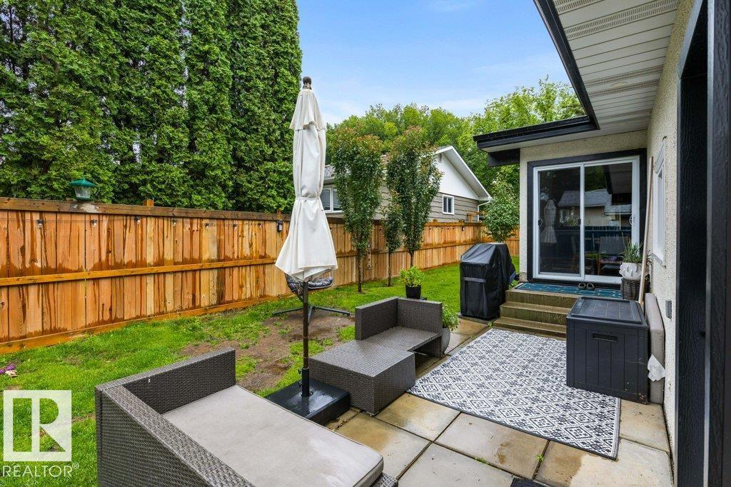 84 FLEETWOOD Crescent - Photo 45
