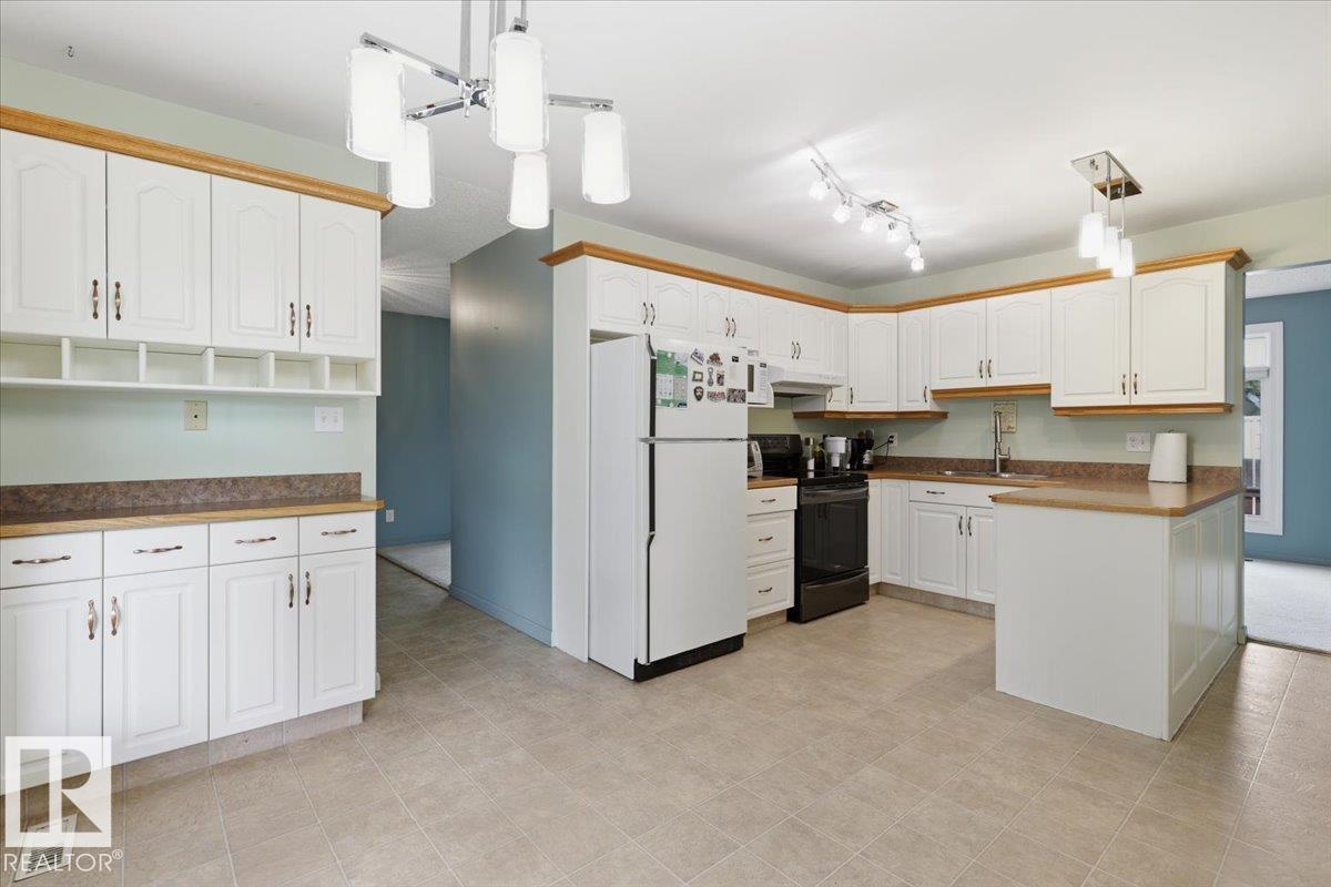 128 Green Ash Drive - Photo 12