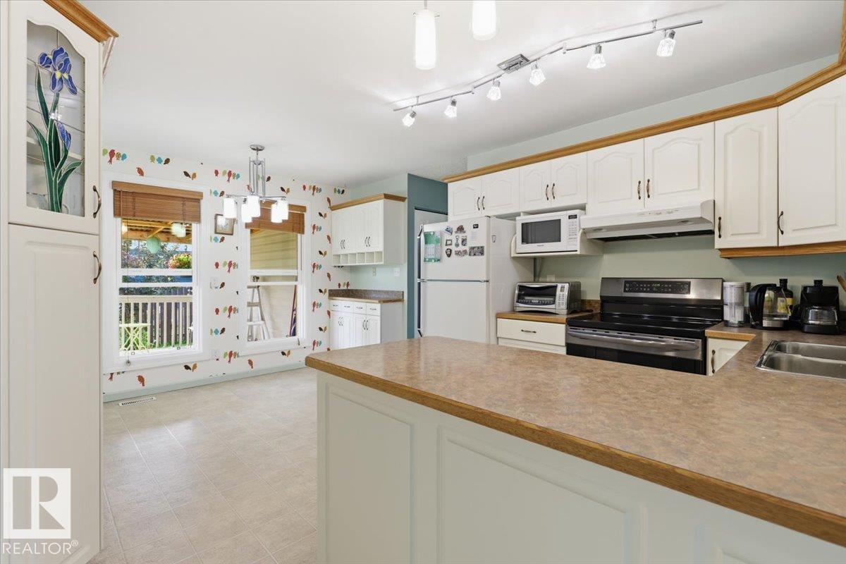 128 Green Ash Drive - Photo 8
