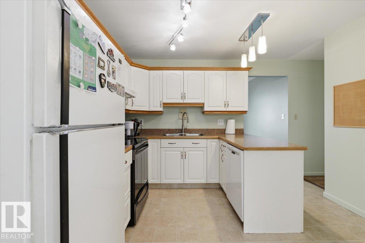 128 Green Ash Drive - Photo 9