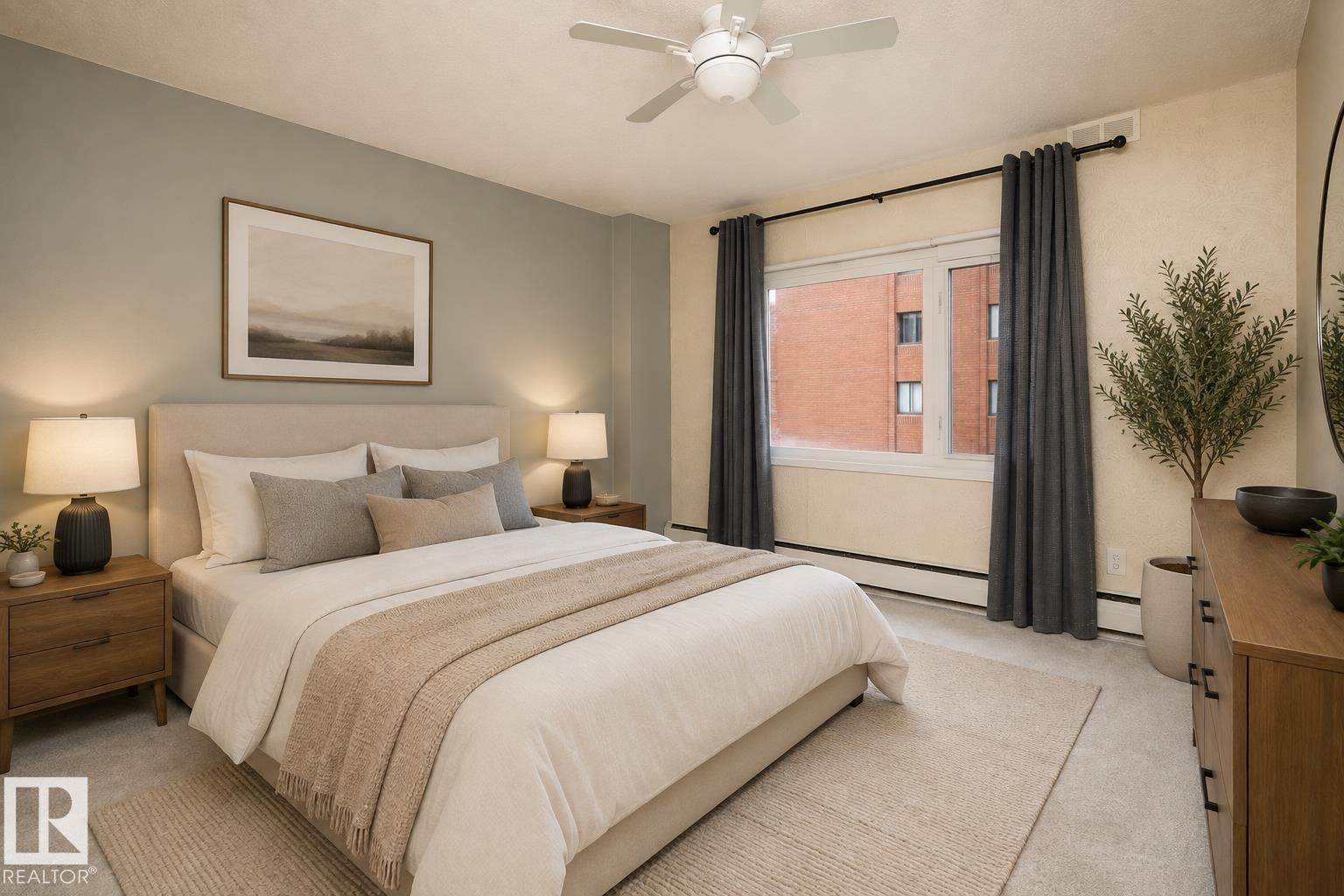 #1101 9909 110 ST NW - 10