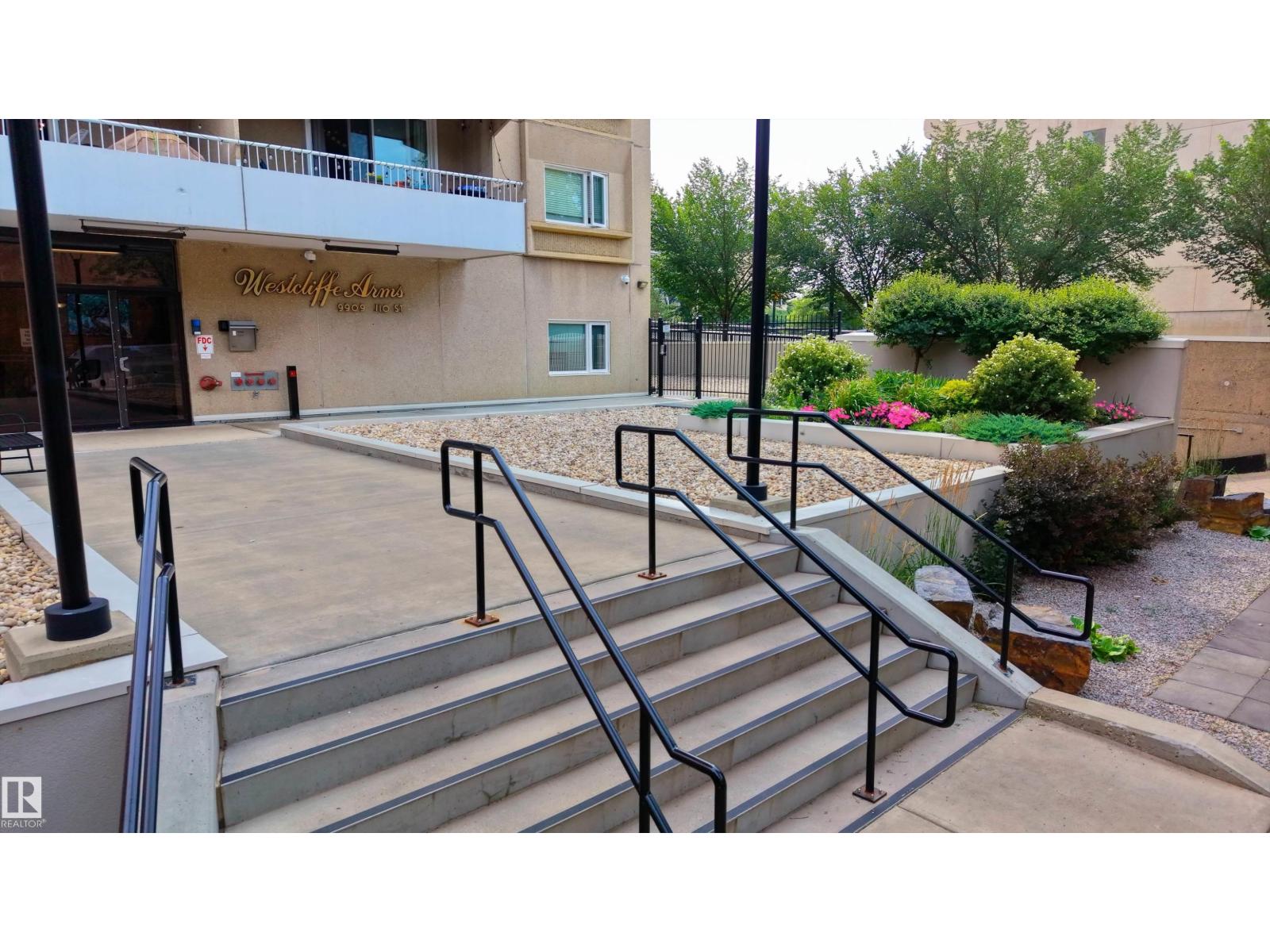 1101 9909 110 Street NW - Photo 39